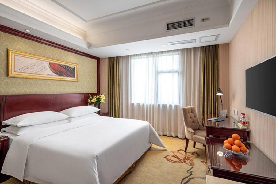 Vienna Hotel Guilin North Road מראה חיצוני תמונה